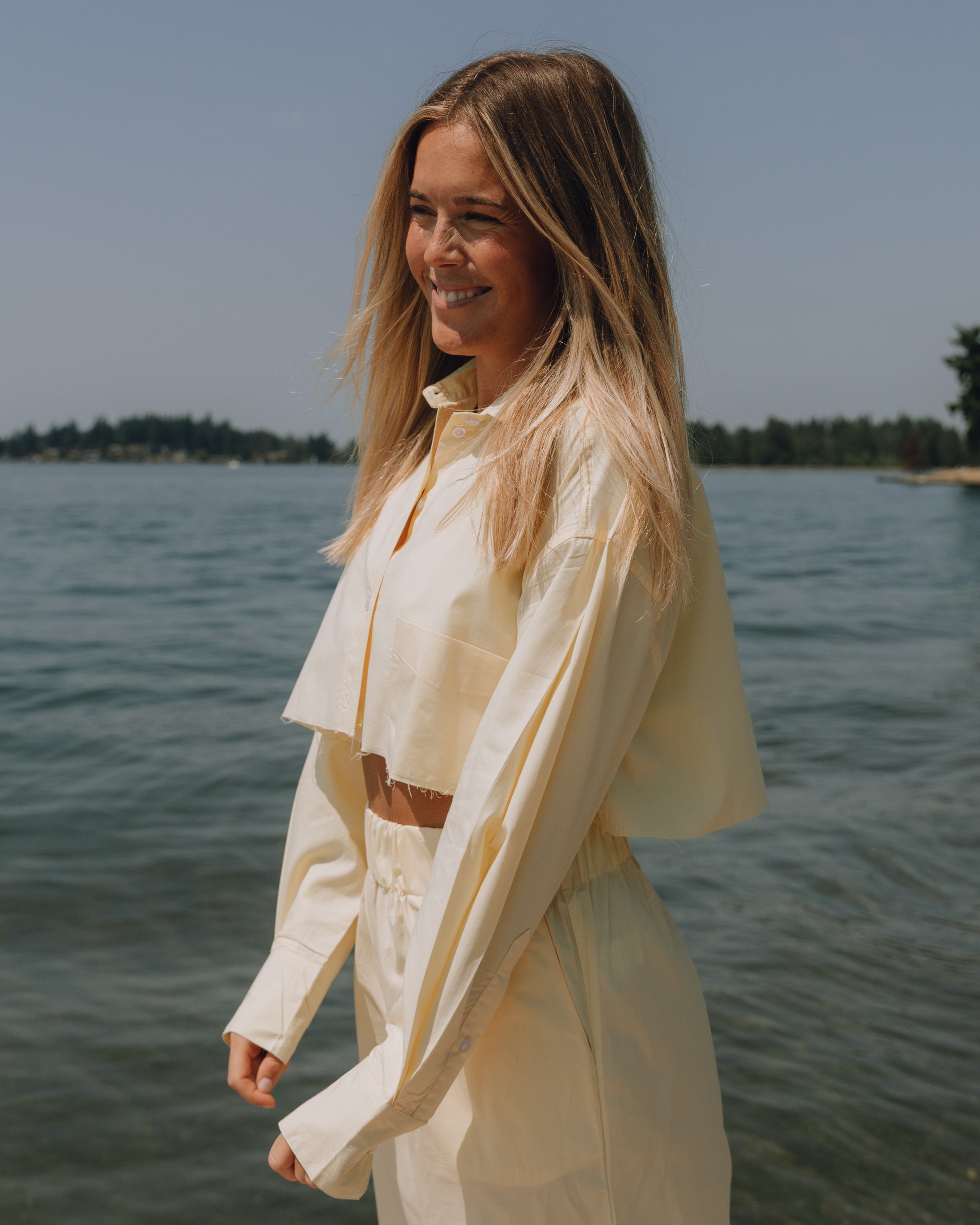 Ultra Cropped Poplin Button Down - Light Yellow