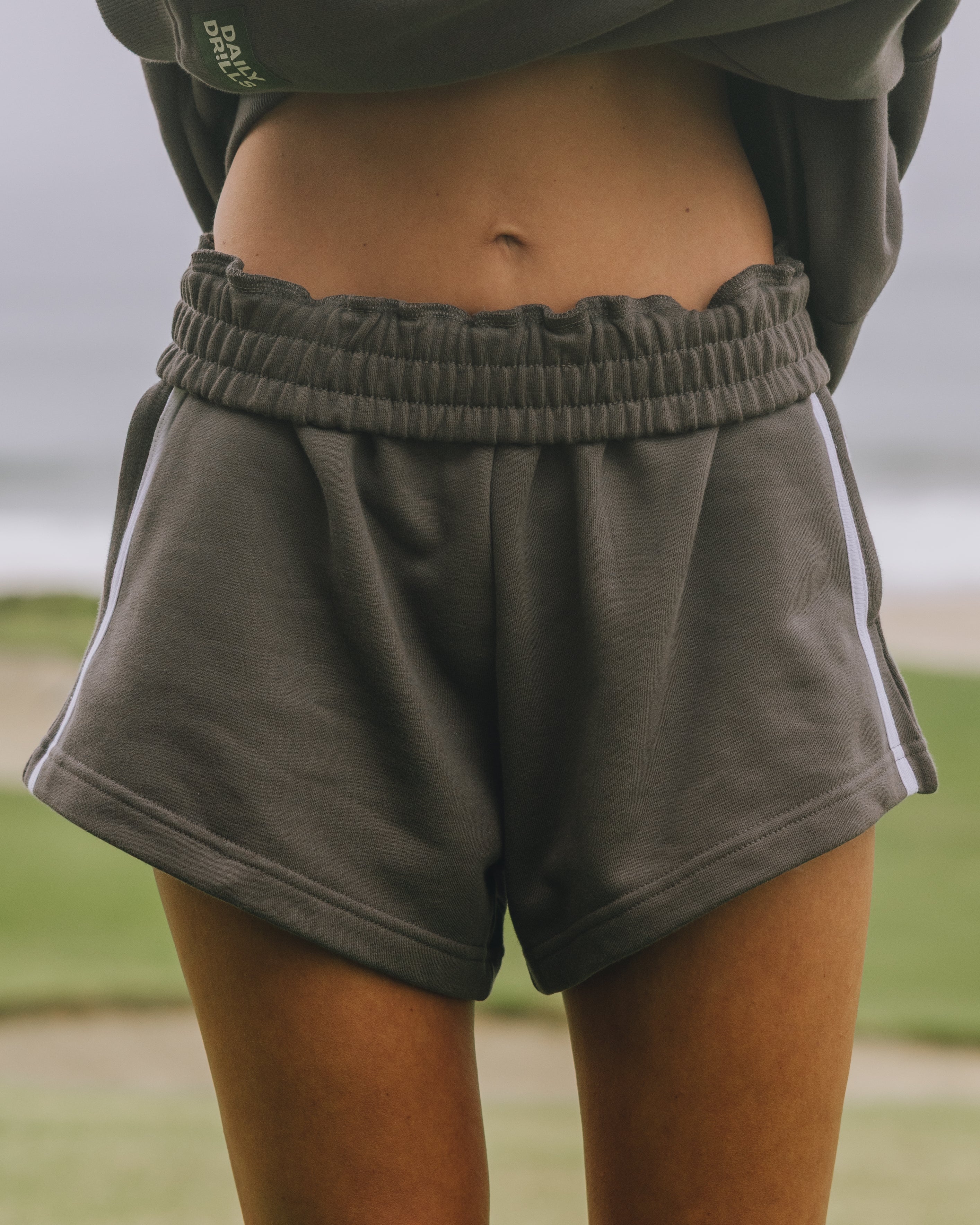Fleece Super Shorts with Stripes - Vintage Black