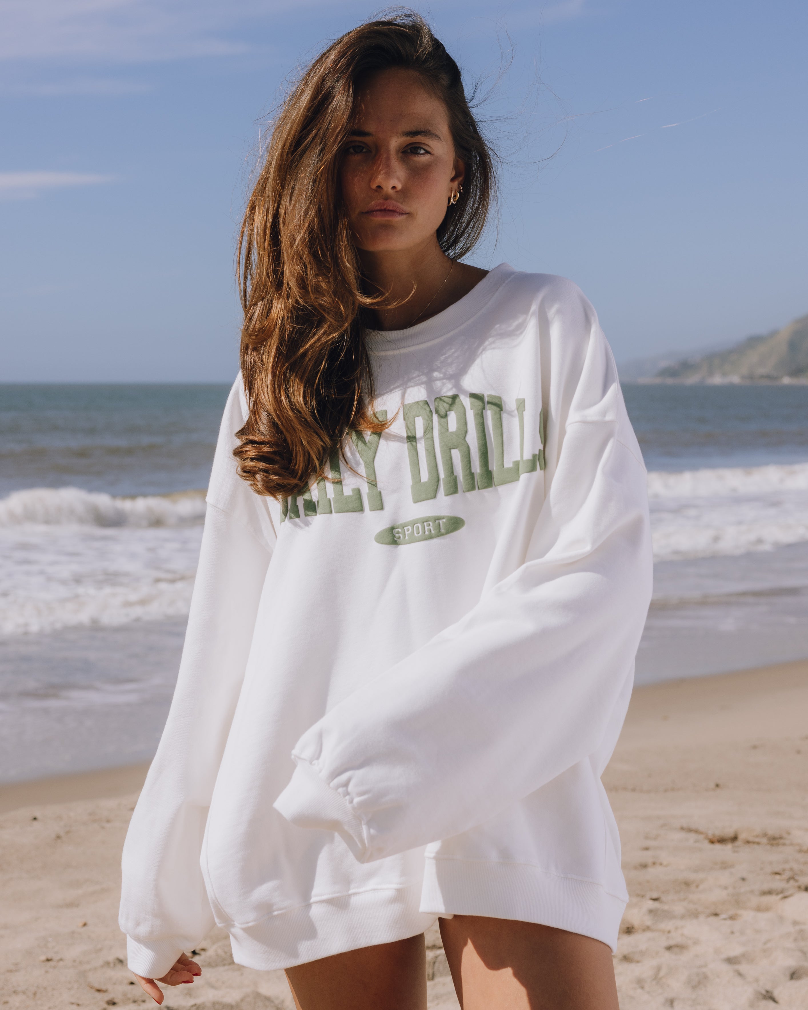 Oversized Sport Crew - Raw White with DD Green