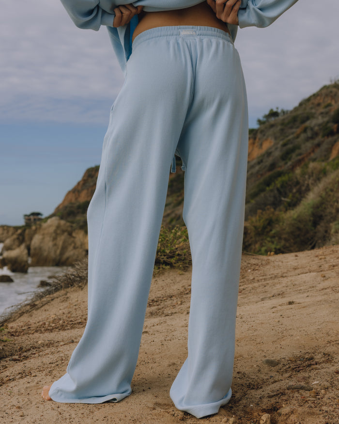 Thermal Resort Pants - Powder with Monochrome Patch