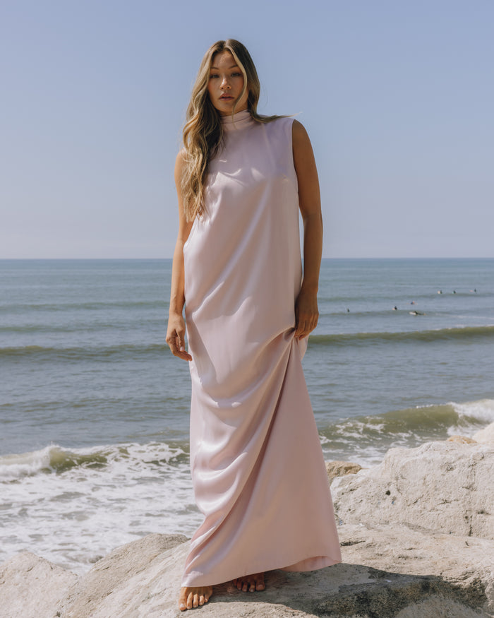 Silky Maxi Dress with Neck Tie - Ribbon