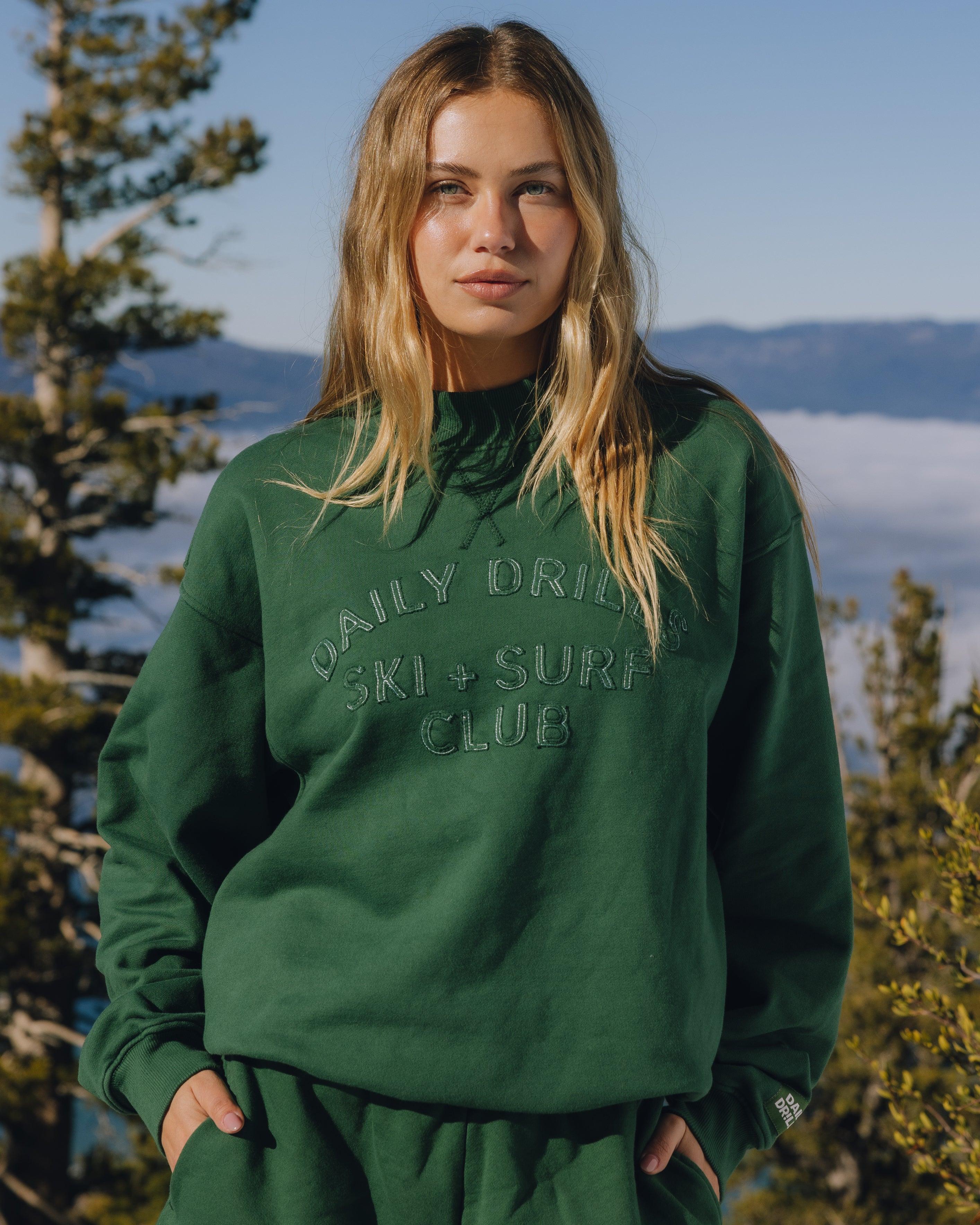 Oversized Vintage Ski + Surf Crew - Forest Green