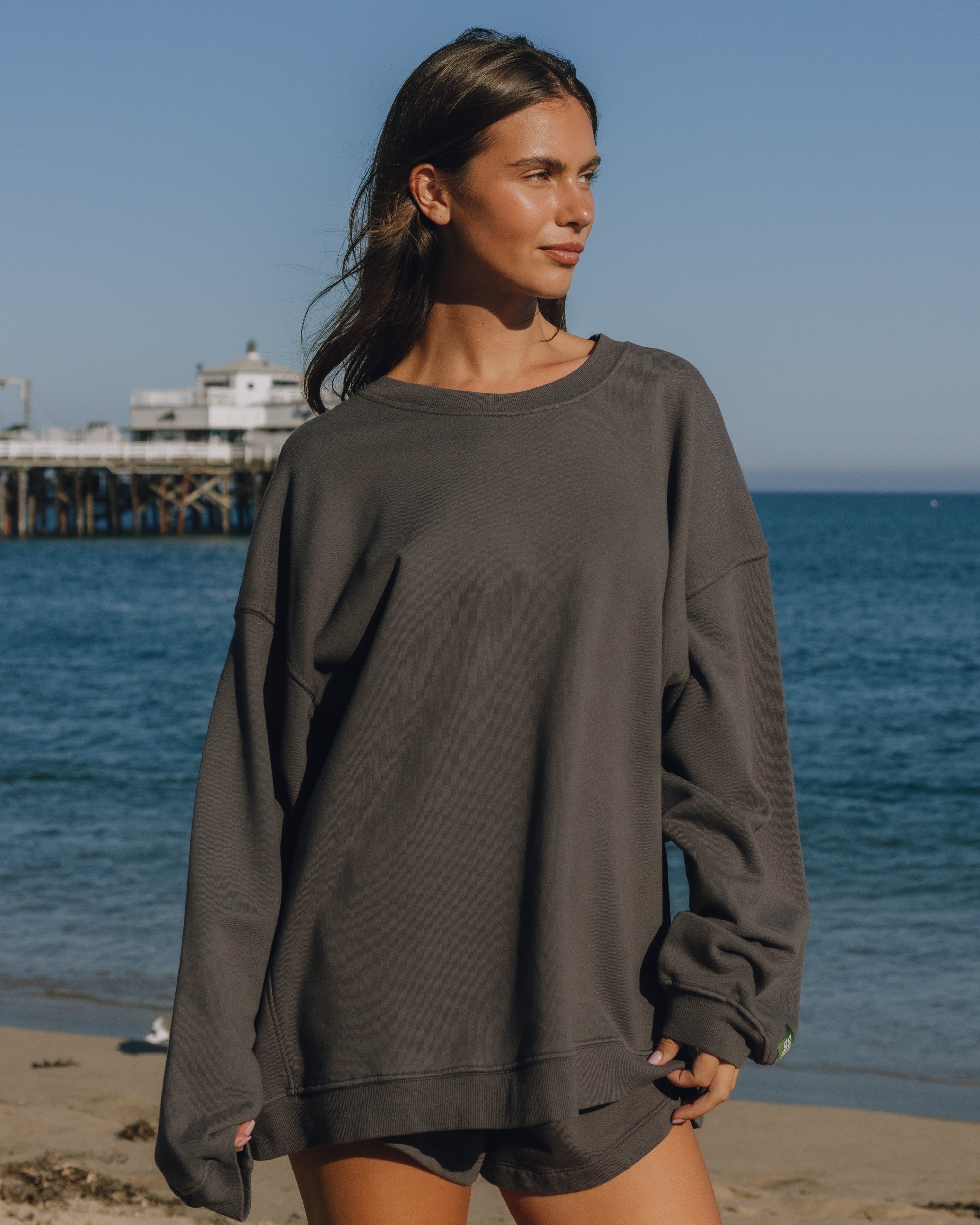 Unisex Oversized Crew - Vintage Black