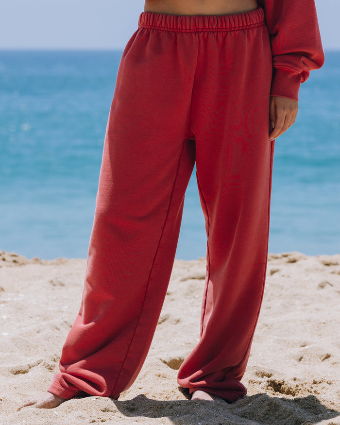 Heavyweight Straight Leg Sweatpants - Sunbleached Vintage Red