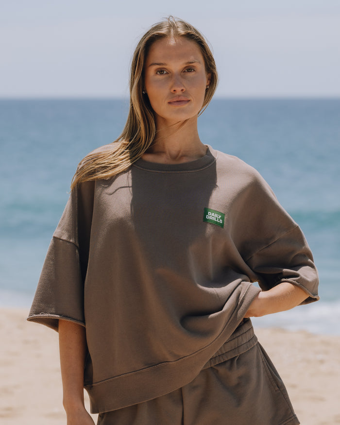 Cropped Sleeve Patch Crew - Mocha
