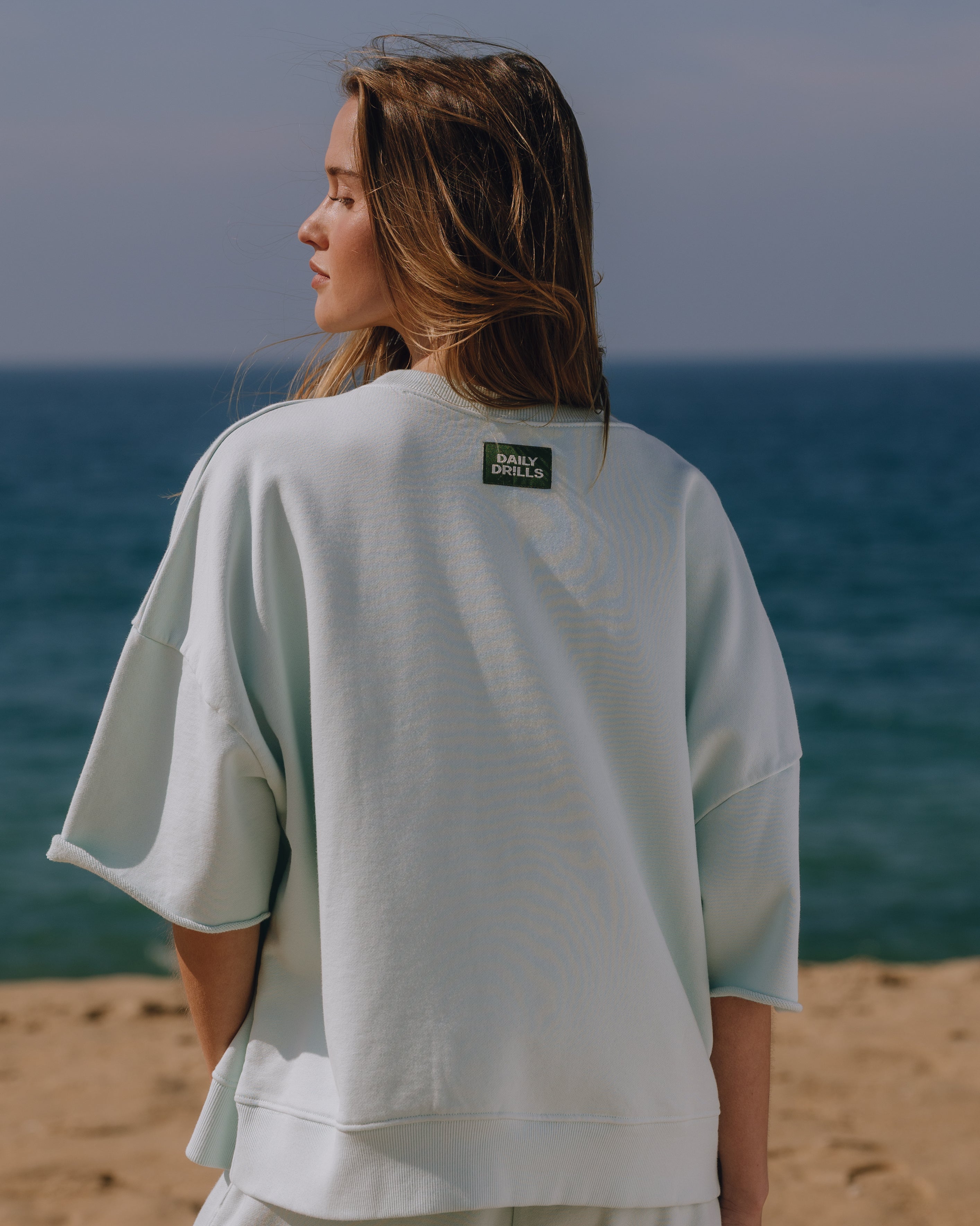 Cropped Sleeve Daily Crew - Lake Day – shopdailydrills